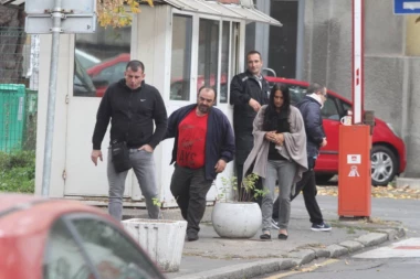 Lazićevi roditelji očajni: Bez para naš Darko će ostati bogalj!