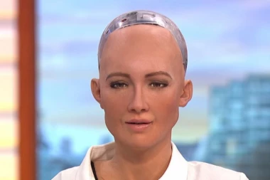 KRAJ ČOVEČANSTVA JE BLIZU: Ona je dobila državljanstvo, pa pasoš, ali to nije NAJBOLESNIJE od svega!