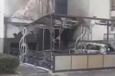 Kamere snimile STRAVIČNU EKSPLOZIJU! U vazduh odleteo automobil biznismena