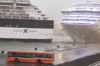 (VIDEO) Stravično nevreme napravilo horor u Italiji: Nestvarna scena, talasi bacili kruzere jedan na drugi!