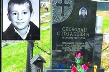 POMEN MALOM HEROJU! Slobodan (12) je izbegao sa roditeljima, vratio se u selo da odveže psa, a onda su ga našli sa prerezanim stomakom u obliku krsta
