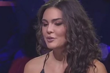 (FOTO) Sećate li se Eleonore iz Zadruge 2? Skroz se izoperisala i NE LIČI NA SEBE!