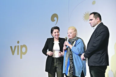 „Petrijin venac" u novom ruhu premijerno prikazan u Čačku