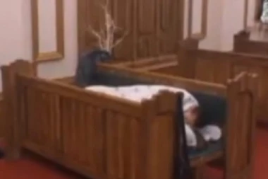 (VIDEO) Njih dvoje imali s*ks u sudnici!