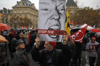 PROTESTI PROTIV TRAMPA U PARIZU: Antifašisti hoće mobilizaciju protiv američkog predsednika