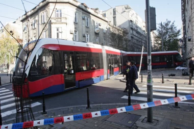 LJUDI, NISAM JA KRIV: Vozač tramvaja zapomagao od šoka zbog smrti pešaka