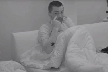 (VIDEO) Produkcija odala Baneta da je pravio suze od pljuvačke: Zerina doživela nervni slom!