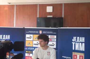 (VIDEO) VELJKOVIĆ OHRABRUJE: Svako može da postigne gol!