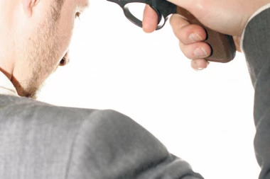 TRAGEDIJA U RUMI! Vlasnik turističke agencije se ubio!