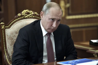 Evo šta je Putin zapravo poručio Tačiju u Parizu