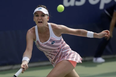 ŠOK: Agnješka Radvanjska završila karijeru!