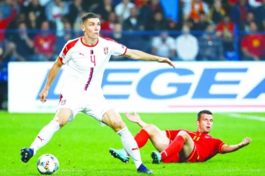 Najmanja cena za Milenkovića je...