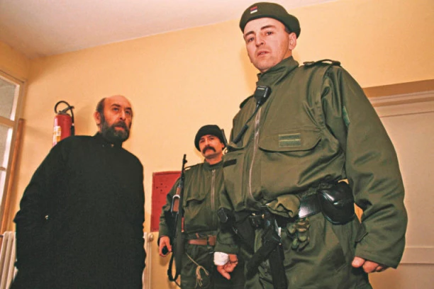 ŠOKANTNO SVEDOČENJE KUMA KOMANDANTA "TIGROVA": Arkan je tukao Mladićevu gardu!