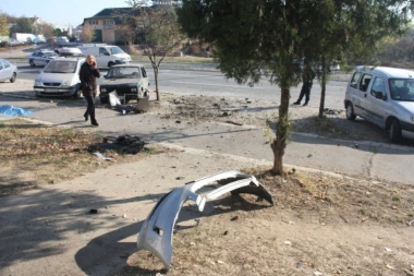 (FOTOGRAFIJE SA LICA MESTA) Otkriveno čiji je džip raznet na Galenici!