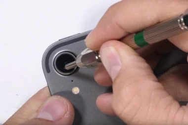 (VIDEO) Pogledajte kako je novi Appleov uređaj prošao na testu izdržljivosti