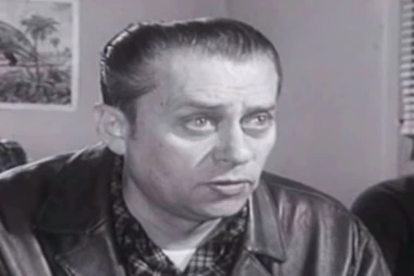 Bruka i sramota: Ovako je Čkaljin sin udario na Srbe!