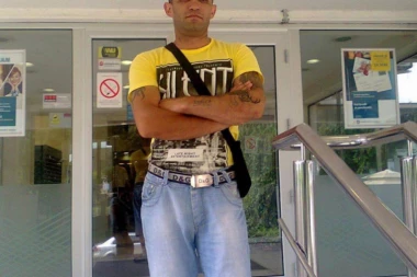 Ovo je svirepi ubica iz Divoša: Sekao i ubadao nožem svoju ženu, pa je naterao da mu bude saučesnik u ubistvu!
