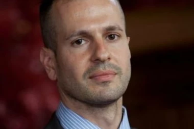 Kosovo je crna rupa trgovine drogom, kako da bude primljeno u Interpol: Britanski novinar razvalio Albance