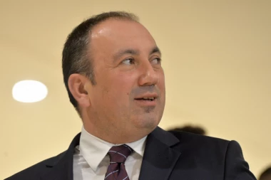 Bezobrazluk i revanšizam Prištine: Evo šta šef diplomatije BiH kaže o besramnoj odluci Prištine