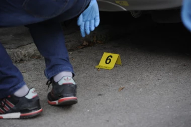 HOROR U BARAJEVU: Otac iz puške ubio sina, pa presudio sebi!