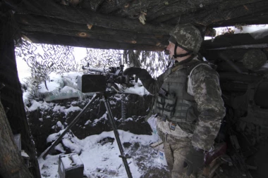 Počelo je: Porošenko strahuje od TOTALNOG RATA s Rusijom!