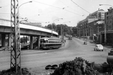 (FOTO) Evo kako je izgledala Autokomanda pre pola veka!