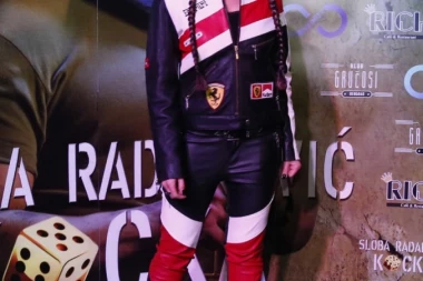 Nisu je prepoznali: Uvek ženstvena Milena, pojavila se u muškom izdanju!