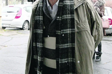 HRVATI MI SMEŠTAJU JER SAM SAČUVAO SRPSKE SVETINJE: Kusovac o optužbama nemačkih vlasti