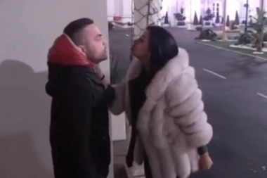 (VIDEO) Klošarko, abortirala si mi dete: Bane urlao na Zerinu, pljuštali šamari!