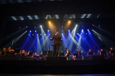 NOVOGODIŠNJA ROK OPERA, JER SU BEOGRAĐANI TO TRAŽILI!