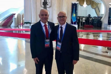 Gradonačelnici Beograda i Novog Sada uz svoje kolege sa severa Kosova