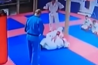 (VIDEO) Trener karatea UDARCEM kaznio dečaka, intervenisala HITNA POMOĆ!