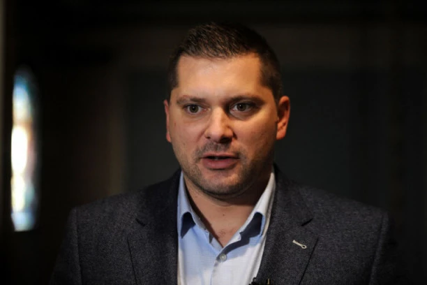 Moramo učiti na tuđim greškama! Nikodijević: Sve mere usmerene su na zaustavljanje širenja virusa!