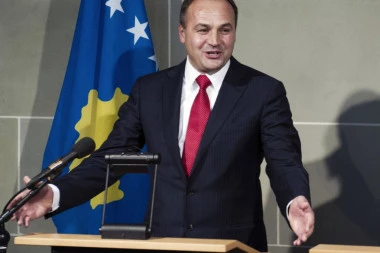 OPASNE PORUKE SA KOSOVA: Šiptari žele povratak u Severnu Mitrovicu, ovo može da se završi KRVAVO