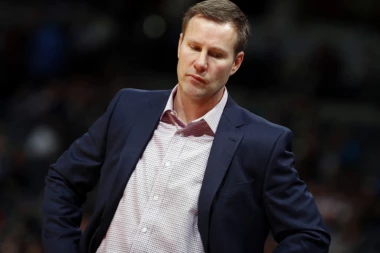 BILO JE SAMO PITANJE TRENUTKA: Čikago opustio trenera!