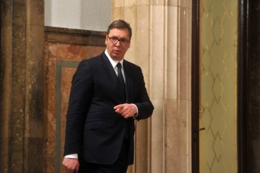 Narednih dana će nestati neko tebi veoma blizak: Novosađanin pretio Vučiću smrću pa uhapšen!