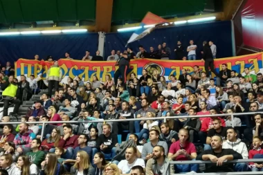 SAZNAJEMO! Krizni štab uskoro dodatno relaksira mere: Publika ubrzo na tribinama, uslov VAKCINA ILI PCR TEST!