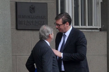 Vučić odbio Hanov ultimatum