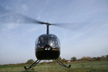 (VIDEO) Nešto se dešava na Novom Beogradu! Policijski helikopter nadleće deo prestonice, leti toliko nisko da je neprijatno