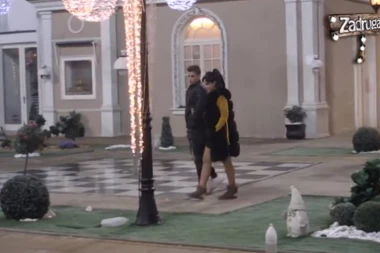 (VIDEO) Tajno mesto za se*s: Vrela akcija Davida i Aleksandre u....!