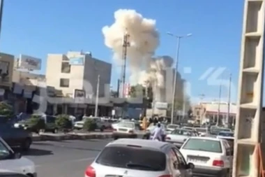 (VIDEO) BOMBAŠ-SAMOUBICA IZAZVAO STRAVIČNU EKSPLOZIJU U IRANSKOJ LUCI: Sve se treslo, više ubijenih i povređenih!