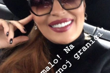 (FOTO) Ceca se oglasila pred nastup u Kosovskoj Mitrovici