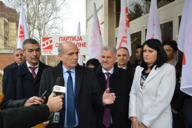 (FOTO) PUPS održao završnu konvenciju u Doljevcu!