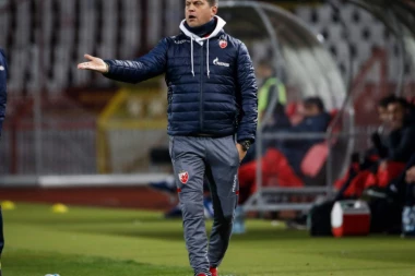 Milojević je davao izjavu, a onda su "uleteli" Vujadin i ekipa!