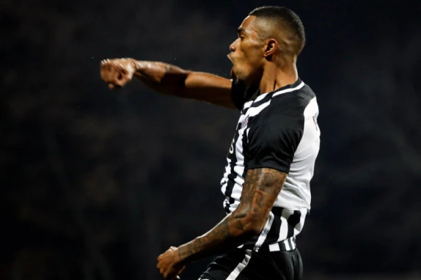 OPŠTI HAOS MEĐU "GROBARIMA": Rikardo Gomeš se vraća u Partizan!