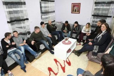 Miodrag Kostić obradovao štićenike SOS Dečijeg sela