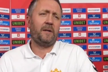 (VIDEO) SVETSKI ČOVEK: Urnebesna izjava selektora Crne Gore na srpsko-engleskom jeziku!