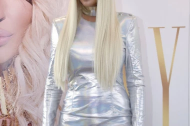 (FOTO) Ovaj prizor će vas totalno raznežiti: Nakon teškog perioda, Jelena Karleuša puca od sreće i ponosa!