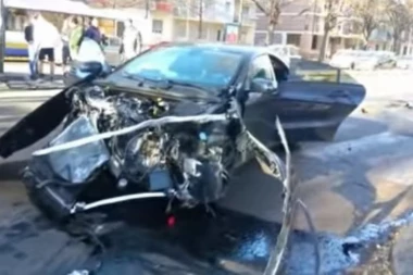 Bivši fudbaler Crvene zvezde imao saobraćajku u Italiji: On i još dvojica igrača Juventusa se sudarili sa policijom!