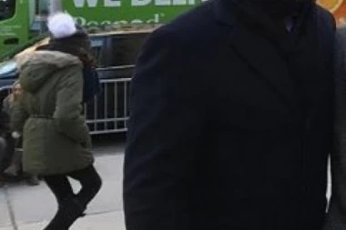 Kako ga nije sramota: Jeremić se opet bahati po Njujorku!